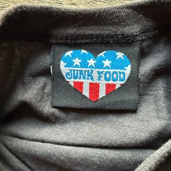 Vintage Junk Food
AC/DC Band Graphic Tee - Size Small vintage - Picture 4 of 4